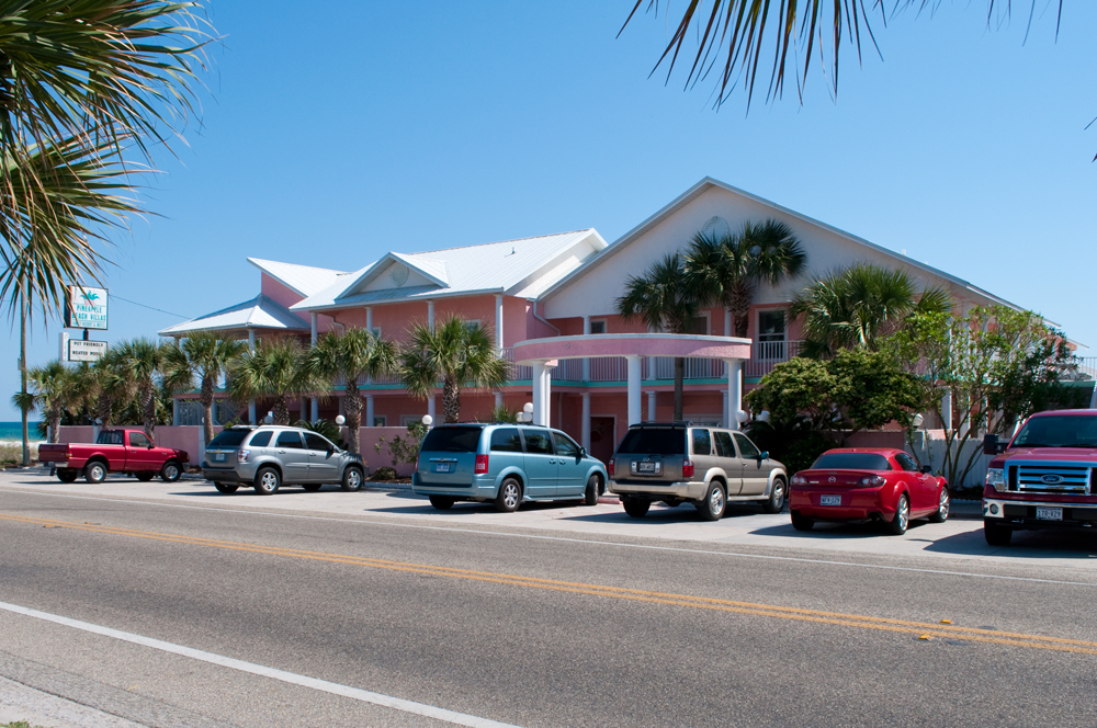 Pineapple Villas on Laguna Beach Photo Gallery