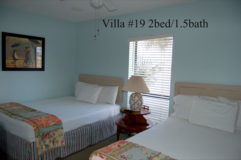 Pineapple Villas on Laguna Beach Photo Gallery